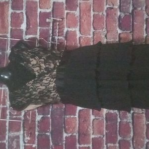Maxandcleo black dress 10
